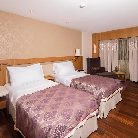 Hotel Bawa International Mumbai Airport-2