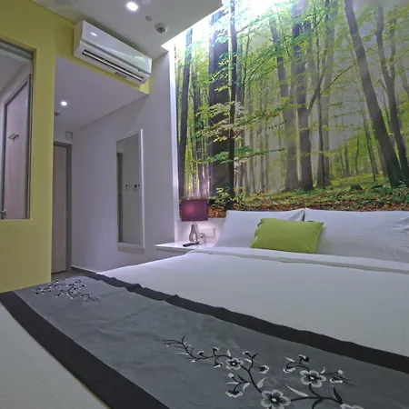J8 Hotel-2