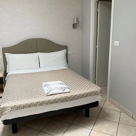 Hotel Lo Scudiero-2
