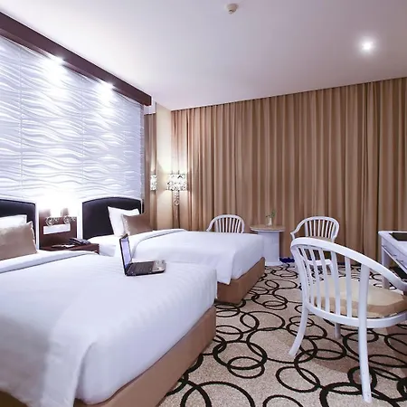 Hotel New Saphir Yogyakarta-3