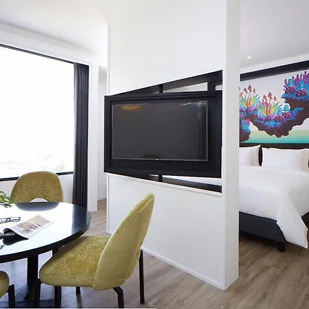 De Braga, Artotel Curated-3