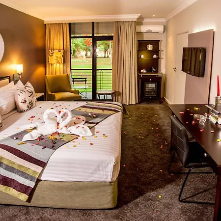 Sabi River Sun Resort-3