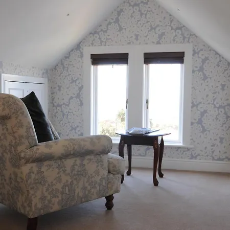 Abbey Manor Luxury Guesthouse-2