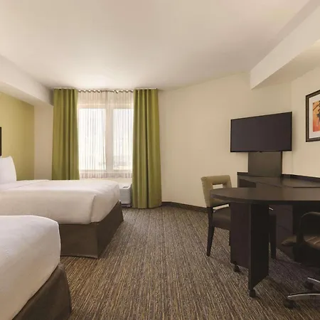 Park Inn By Radisson, Calgary Airport North, Ab-2