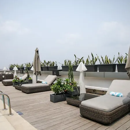 Krystal Palace Douala-3