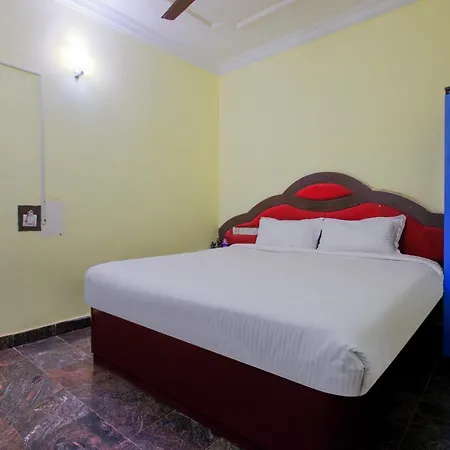 The Dolphin Park Hotel, Virugambakkam-2