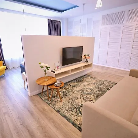 Nautic Luxury Club-2
