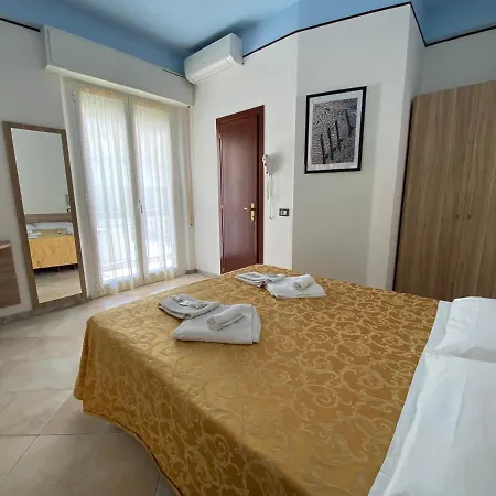 Hotel Nanni Garni-2