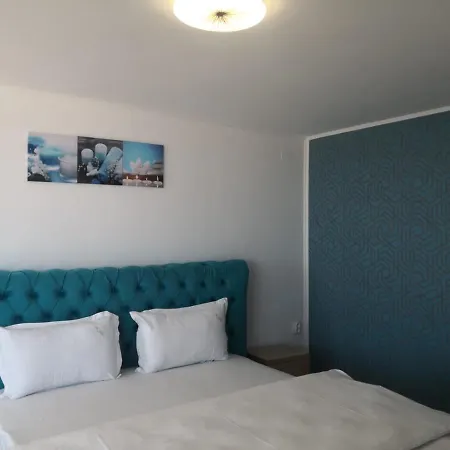 Hotel La John-3
