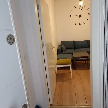 Lovely 1 Bedroom Apartment Near Eye Of Tirana-3