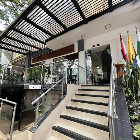 Hotel Merlott Lleras-3