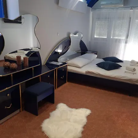 Hotel Garny Pleso-2