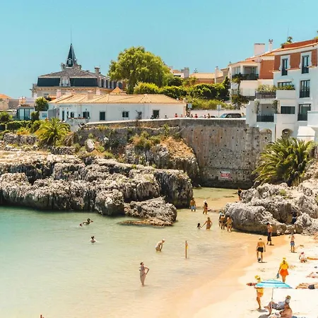 Cascais Bay Hostel-2