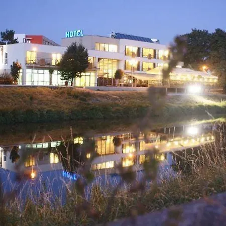 Hotel River-3