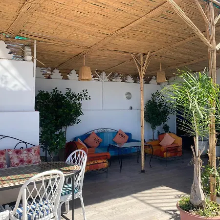 Riad Tingis-3
