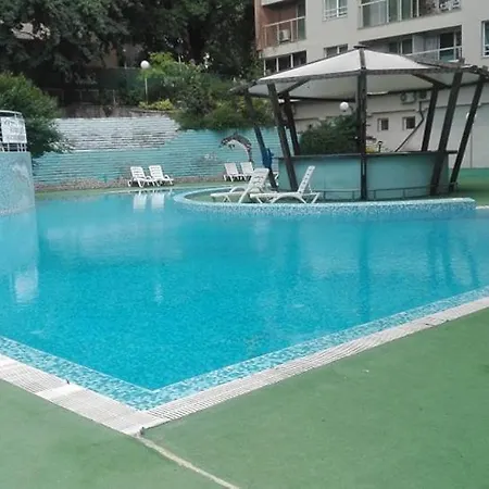 1 Room In Nikea Park Apartaments-3