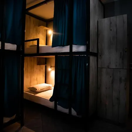 Bedway Athens Hostel-3