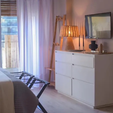 Chic Studio En Retiro-2
