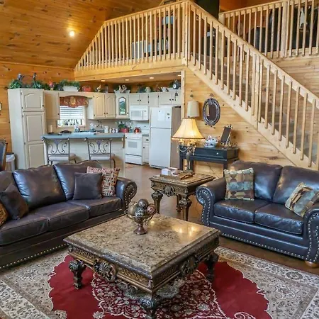 Smoky Mountain Splendor Two Third Acre 2 King Master Suites-2
