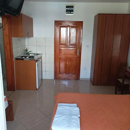 Apartmani Bastrica-3