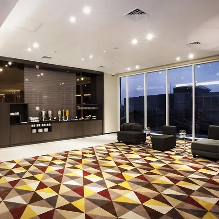 Holiday Inn Express Surabaya Centerpoint By Ihg-3