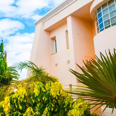 Flamingo Suites Boutique Hotel-3
