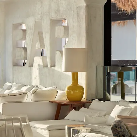Royal Myconian - Leading Hotels Of The World-3