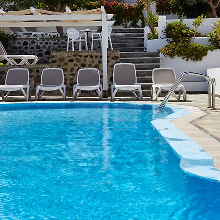 Nissos Thira-3