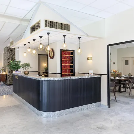 Hotel Locarno Nice-2