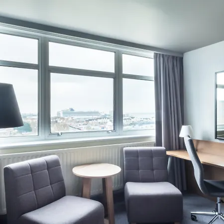 Voco Southampton By Ihg-2