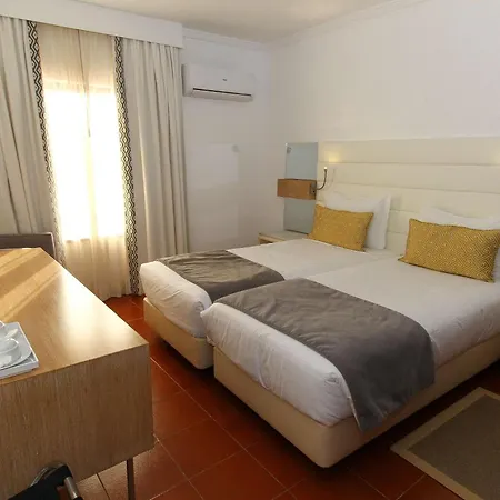 Best Western Hotel Dom Bernardo-2