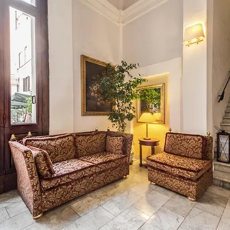 Relais Hotel Antico Palazzo Rospigliosi-2