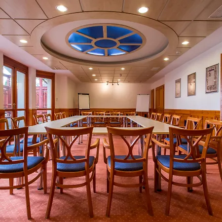 Corvin Hotel Budapest Sissi Wing-3