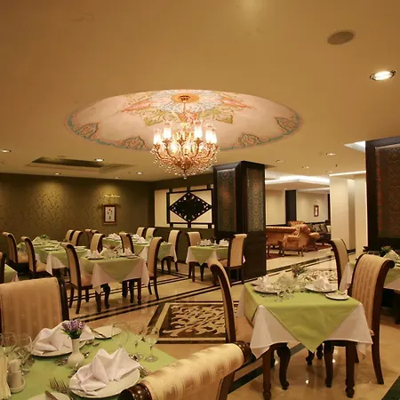 Maywood Hotel-3