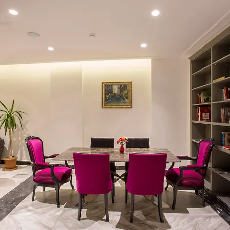 White Monarch Hotel-2