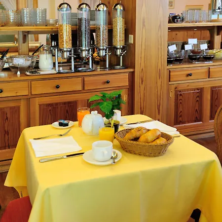 Hotel Simi-2