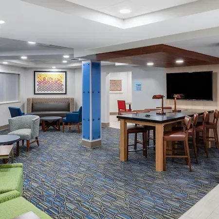 Holiday Inn Express & Suites Colorado Springs-Airport By Ihg-2