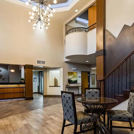 Best Western Plus Hill Country Suites-2