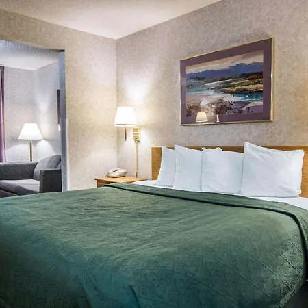Quality Suites San Diego Otay Mesa-3