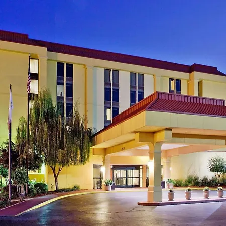 La Quinta By Wyndham Memphis Airport Graceland-3