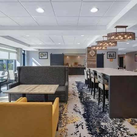 La Quinta By Wyndham Raleigh Downtown North-2