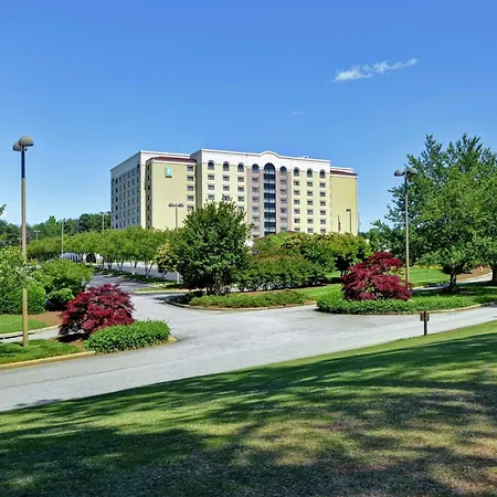 Embassy Suites Greenville Golf Resort & Conference Center-2