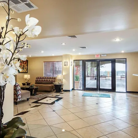 Quality Inn Airport El Paso East-2