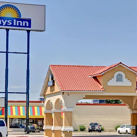 Days Inn By Wyndham Louisville Airport Fair And Expo Center-2