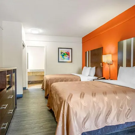 Quality Inn & Suites Jacksonville-Baymeadows-2
