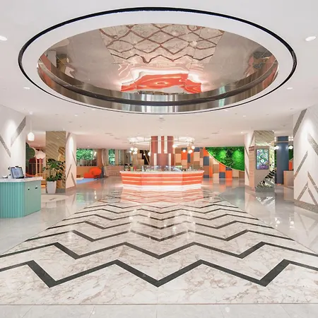 Furama Riverfront-3