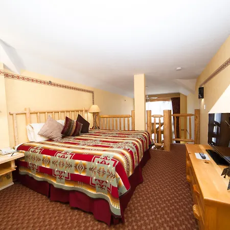 Brewster Mountain Lodge-3