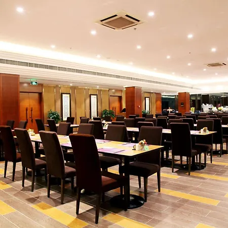 Ramada By Wyndham Beijing Airport-3
