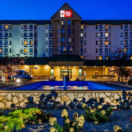 Best Western Plus Winnipeg Airport Hotel-3