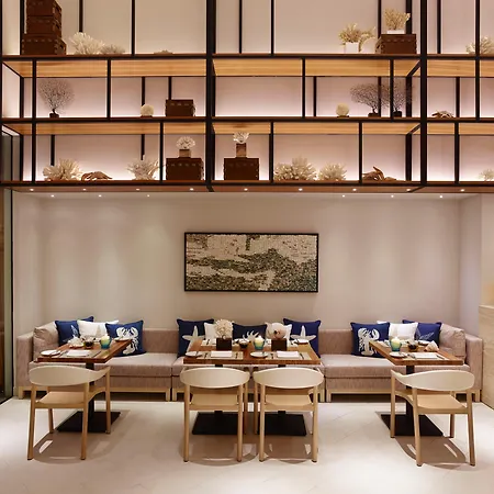 Auberge Discovery Bay Hong Kong-2